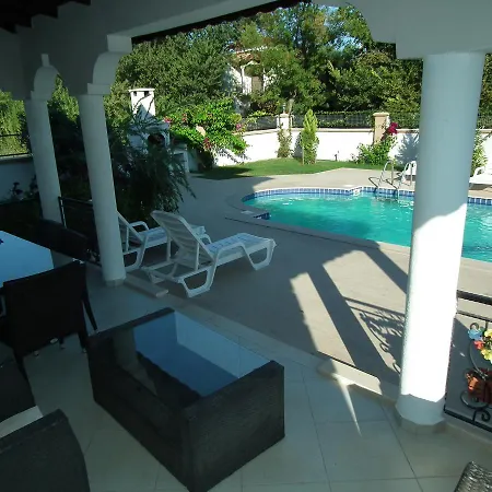 Villa Sadi *